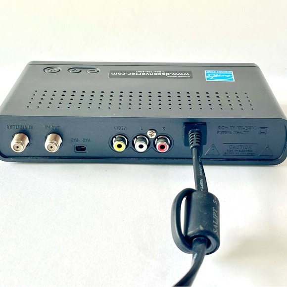 Digital Stream DTX9950 Analog Pass-Through DTV Converter Box Tested - Picture 5 of 6